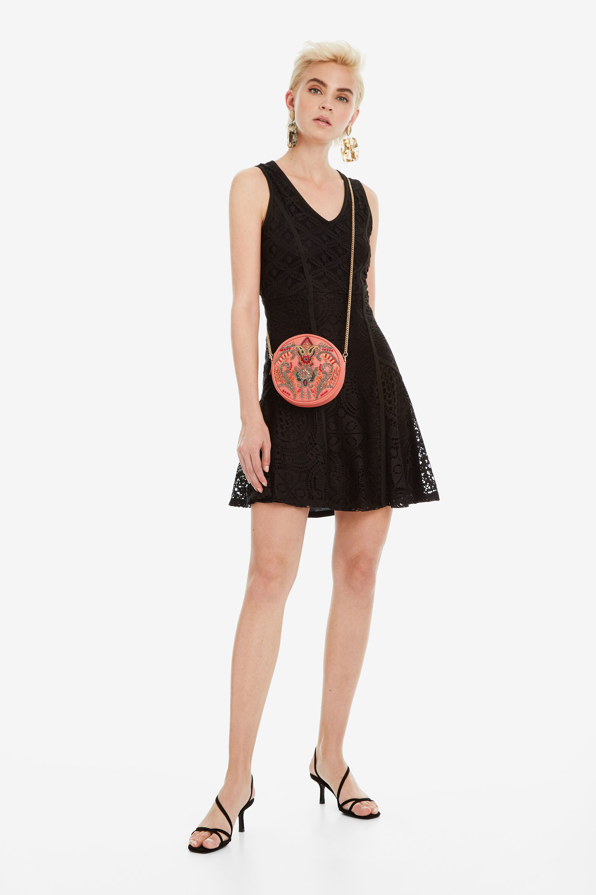 Desigual Mouwloze Zwarte Jurk Croacia Designed By M Christian Lacroix Black desigual kopen in de aanbieding Desigual Mouwloze Zwarte Jurk Croacia Designed By M Christian Lacroix Black desigual kopen in de aanbieding