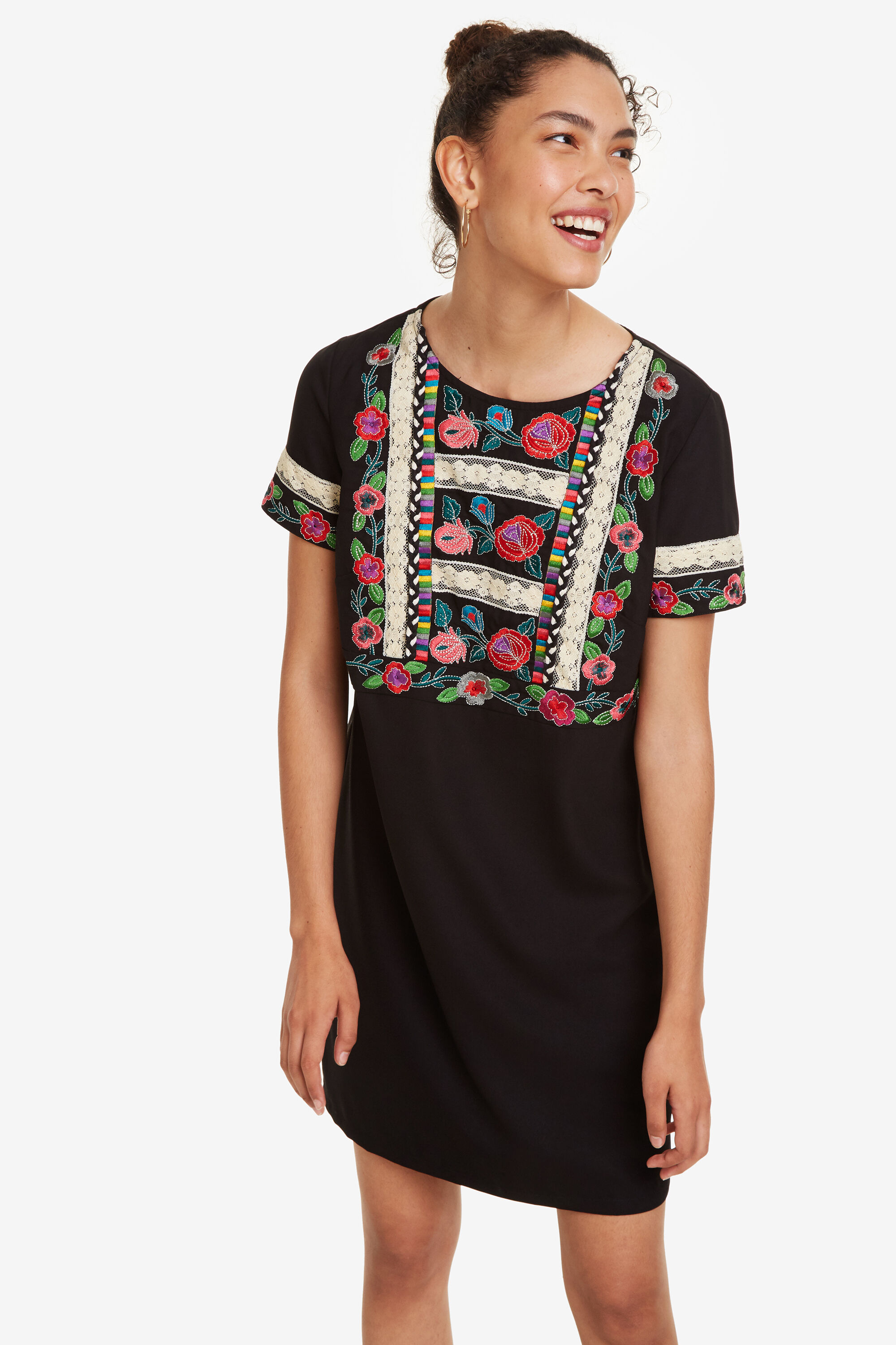 Desigual Jurk Met Geborduurde Tralee Black 38 desigual kopen in de aanbieding