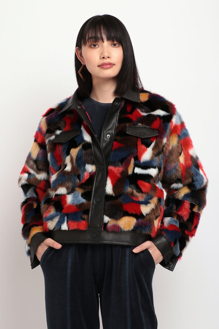 
ルーズ ファージャケット | Desigual