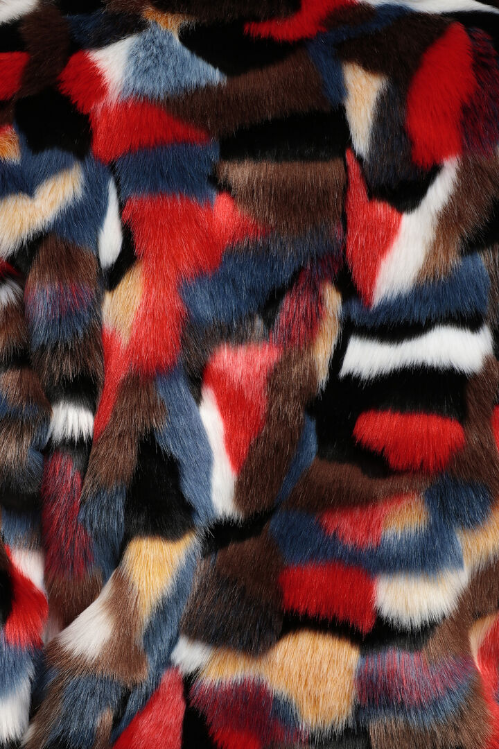 
ルーズ ファージャケット | Desigual