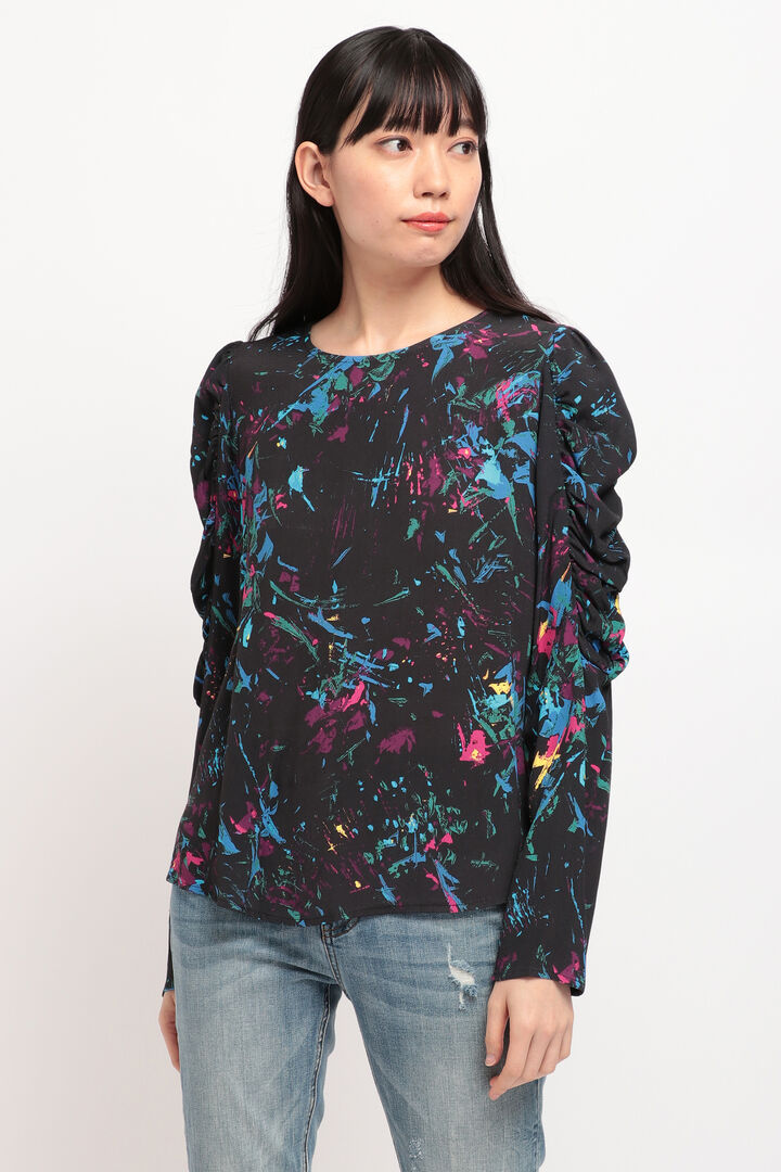 
パフスリーブ ブラウス