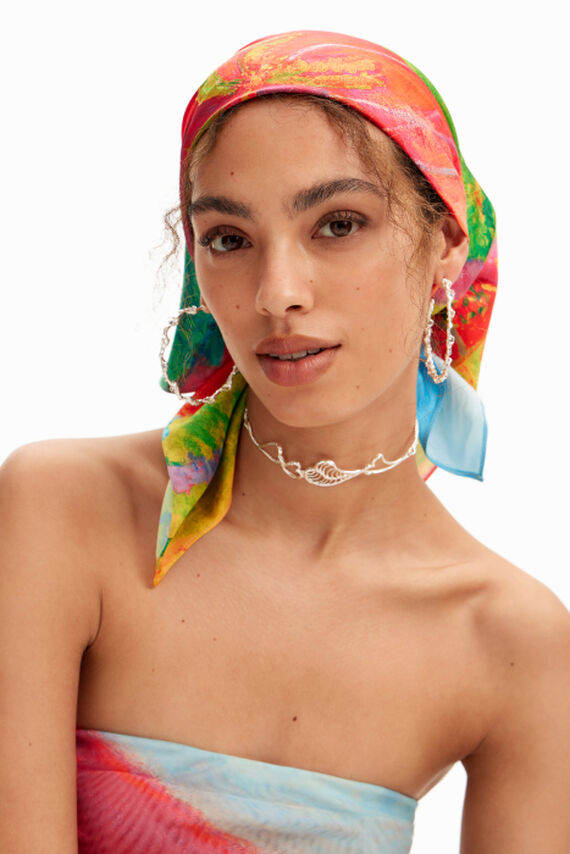 https www desigual com